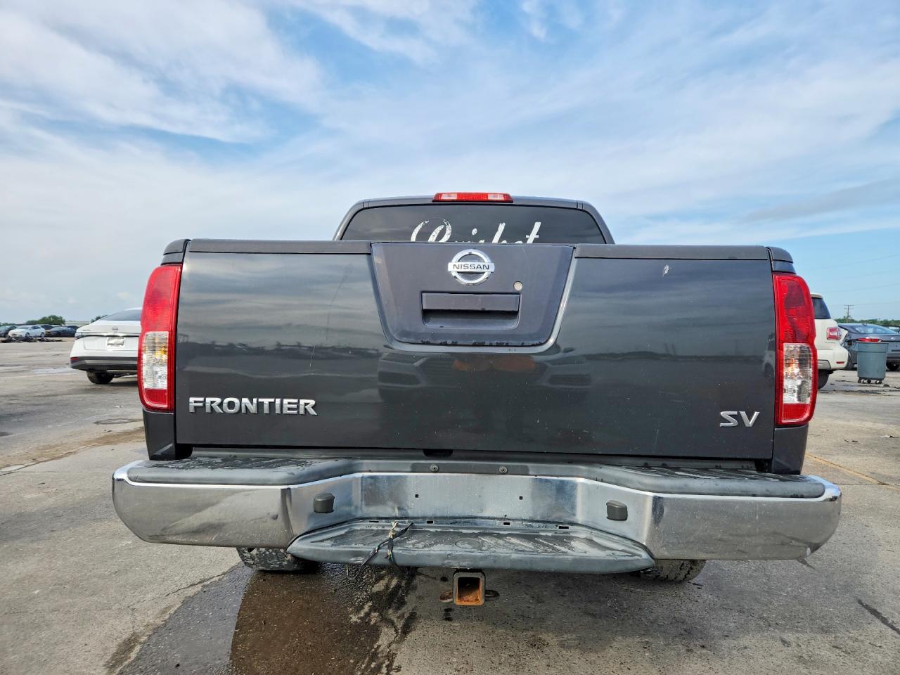 Nissan Frontier S