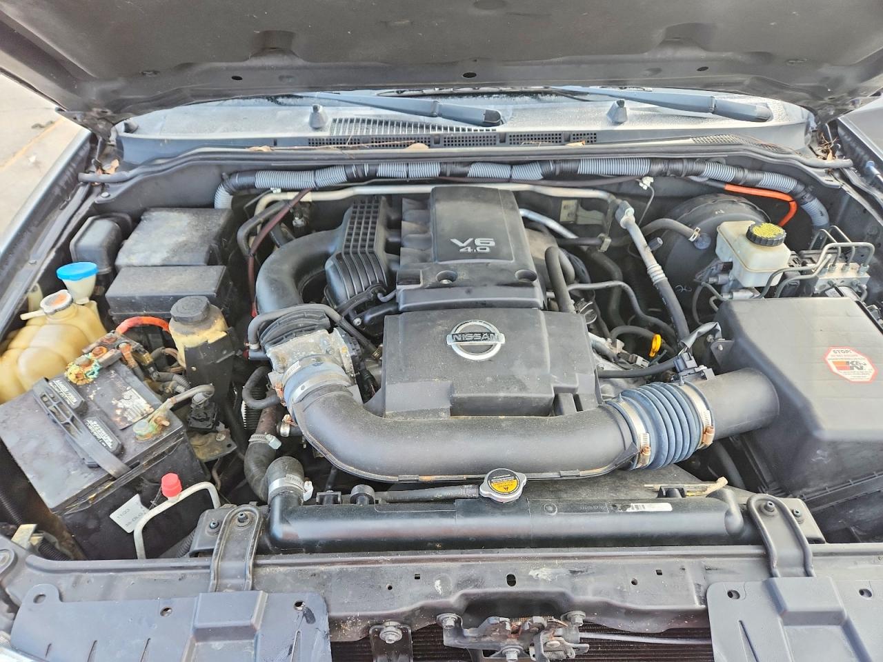 Nissan Frontier S