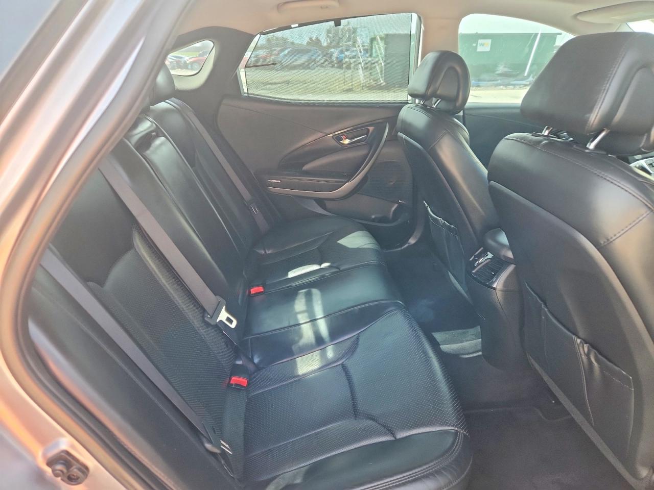 Hyundai Azera Limited