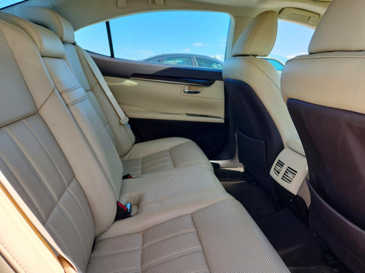 Lexus Es Base