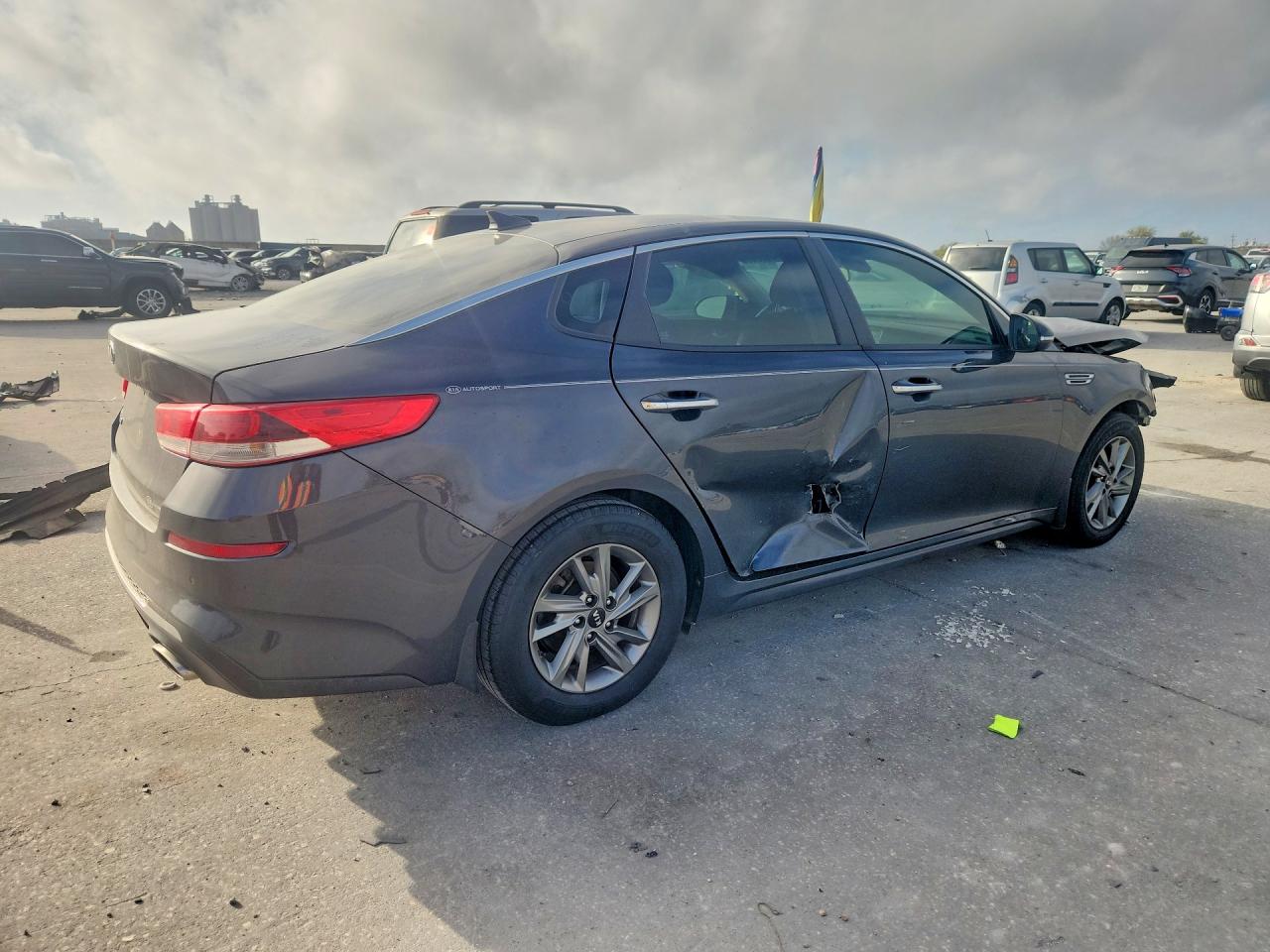 Kia Optima Lx