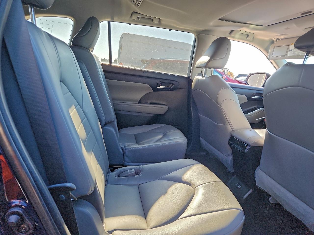 Toyota Highlander Xle