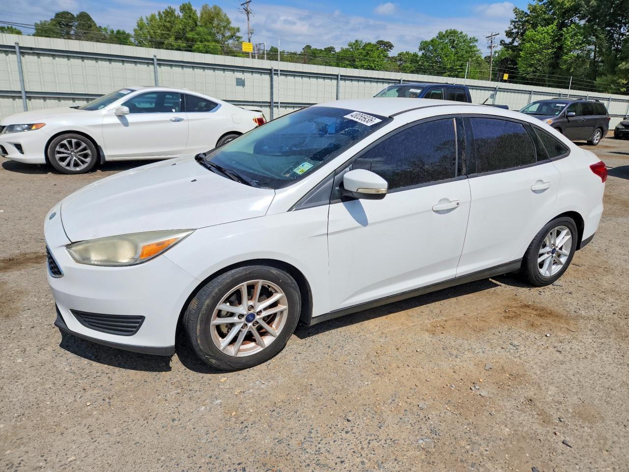 Salvage Ford Focus Image
