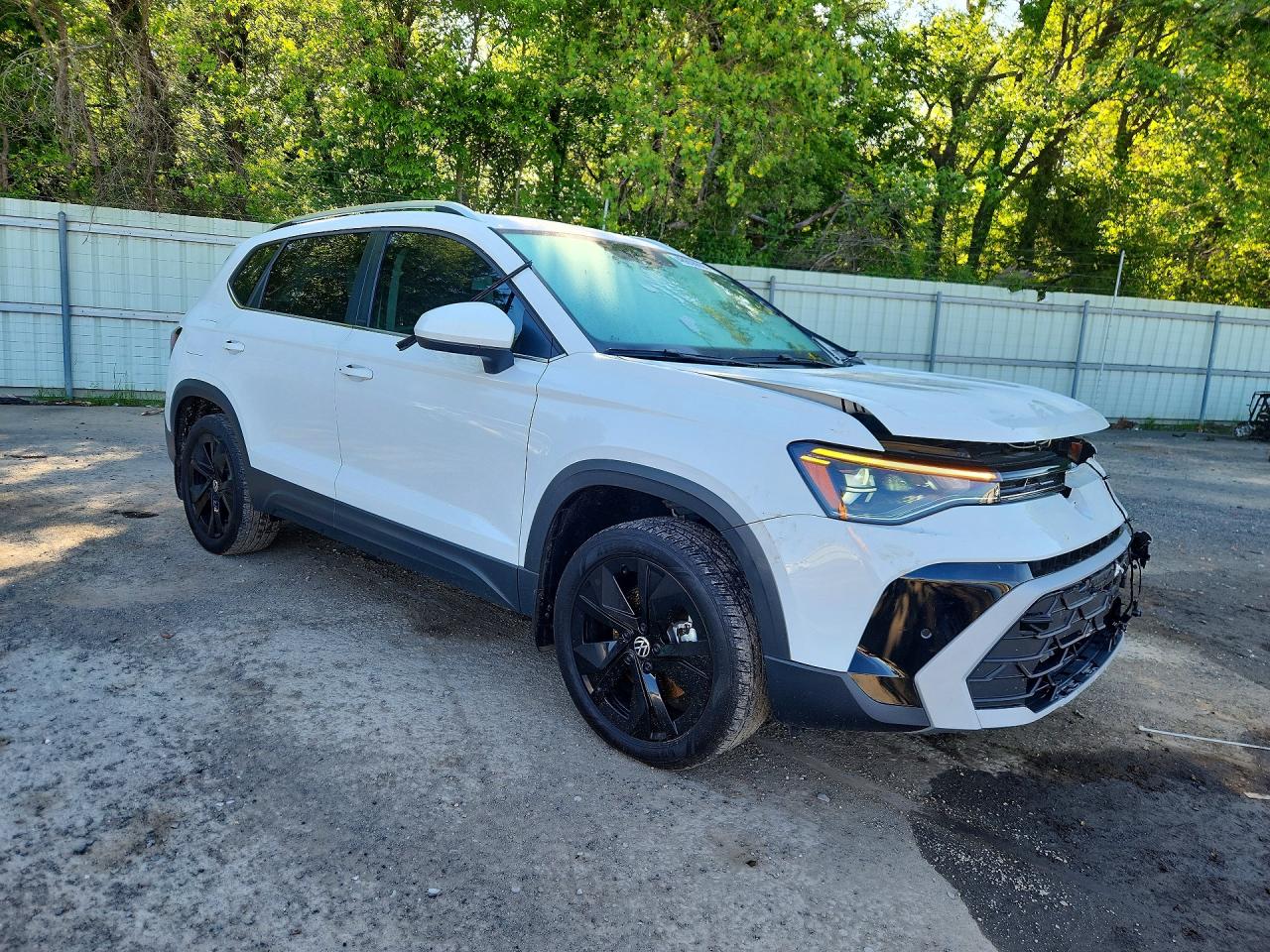 Volkswagen Taos Se