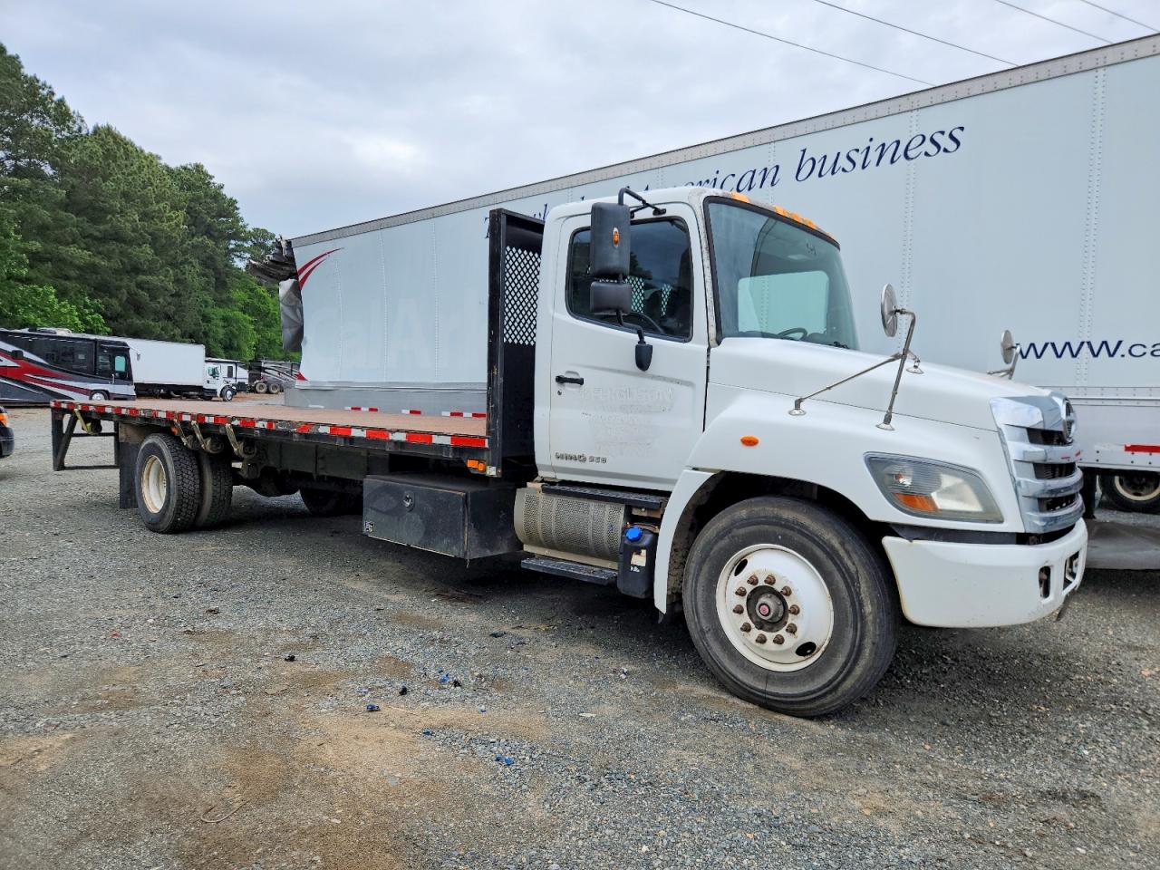 Salvage Hino 258 268 Image