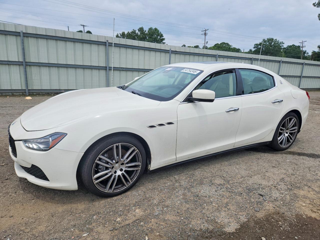 Salvage Maserati Ghibli Image