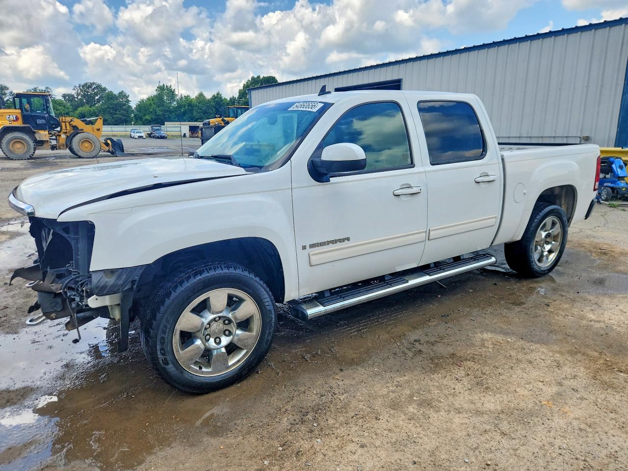 Salvage GMC Sierra Image