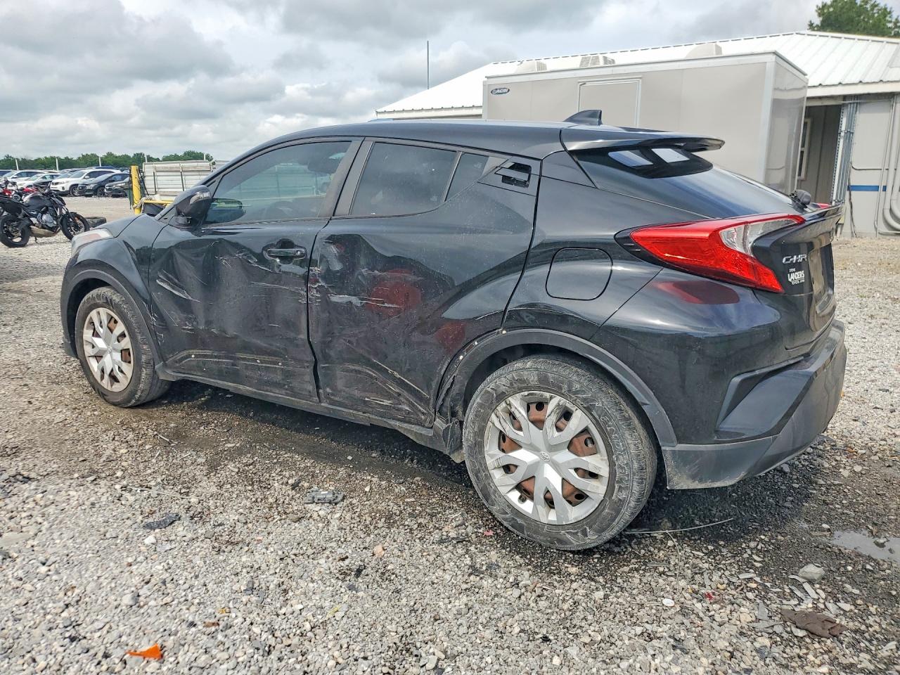 Toyota C-hr Le Le