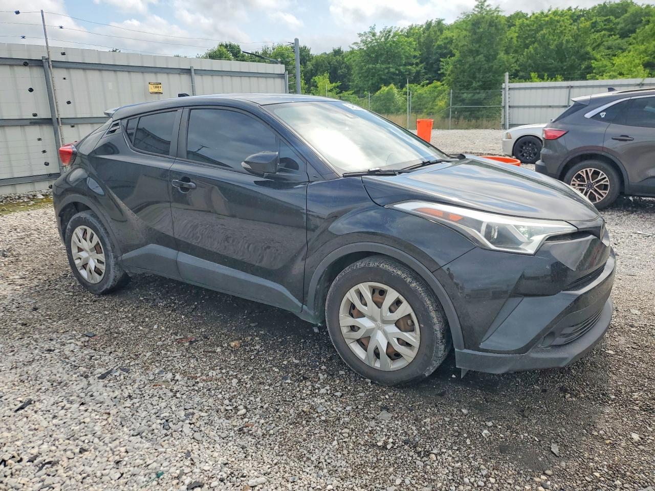 Toyota C-hr Le Le