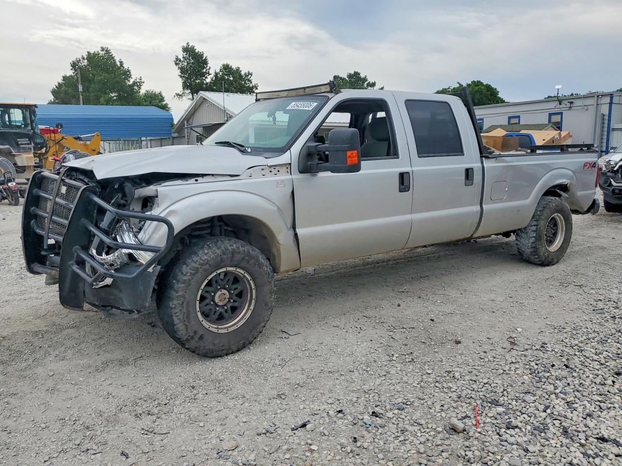 Salvage Ford F-250 Image
