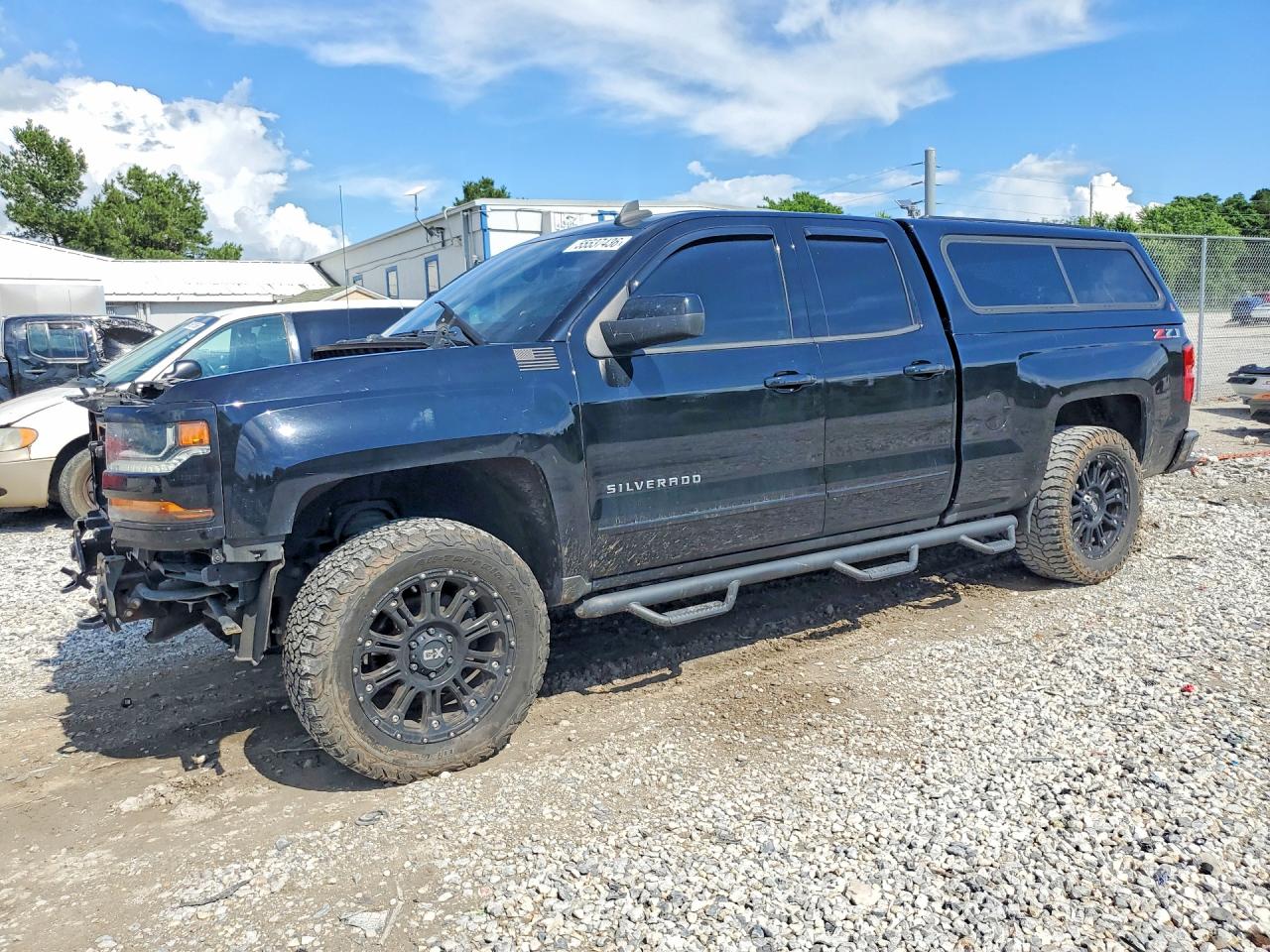 Salvage Chevrolet Silverado Image