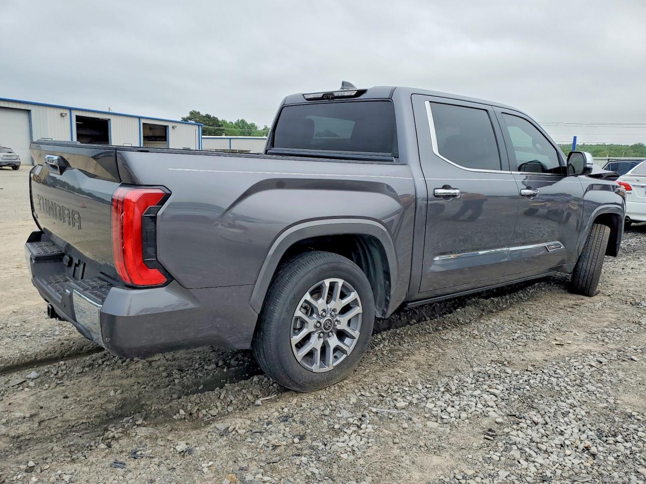 Toyota Tundra