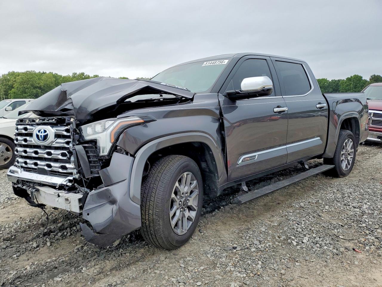 Salvage Toyota Tundra Image