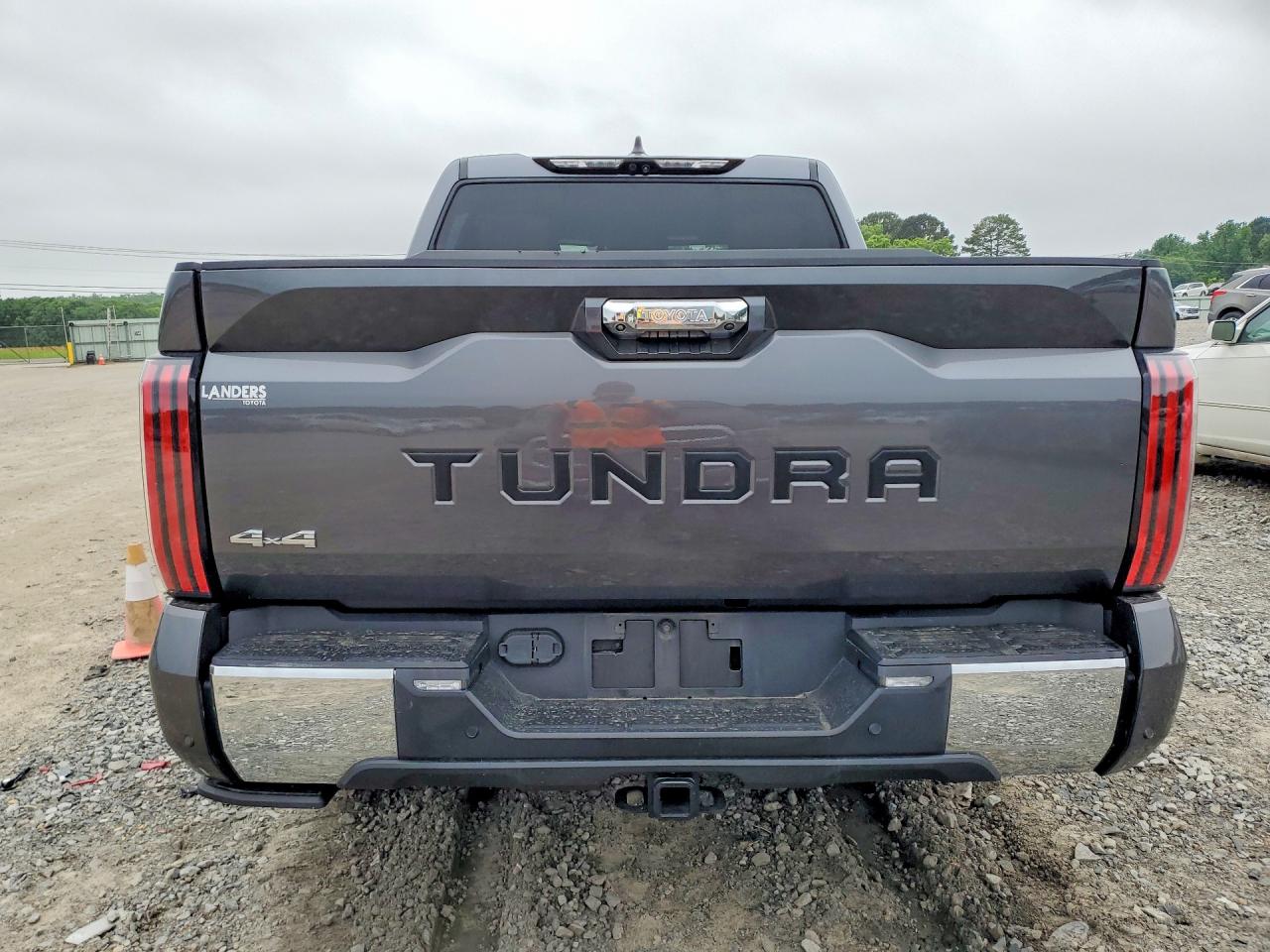 Toyota Tundra