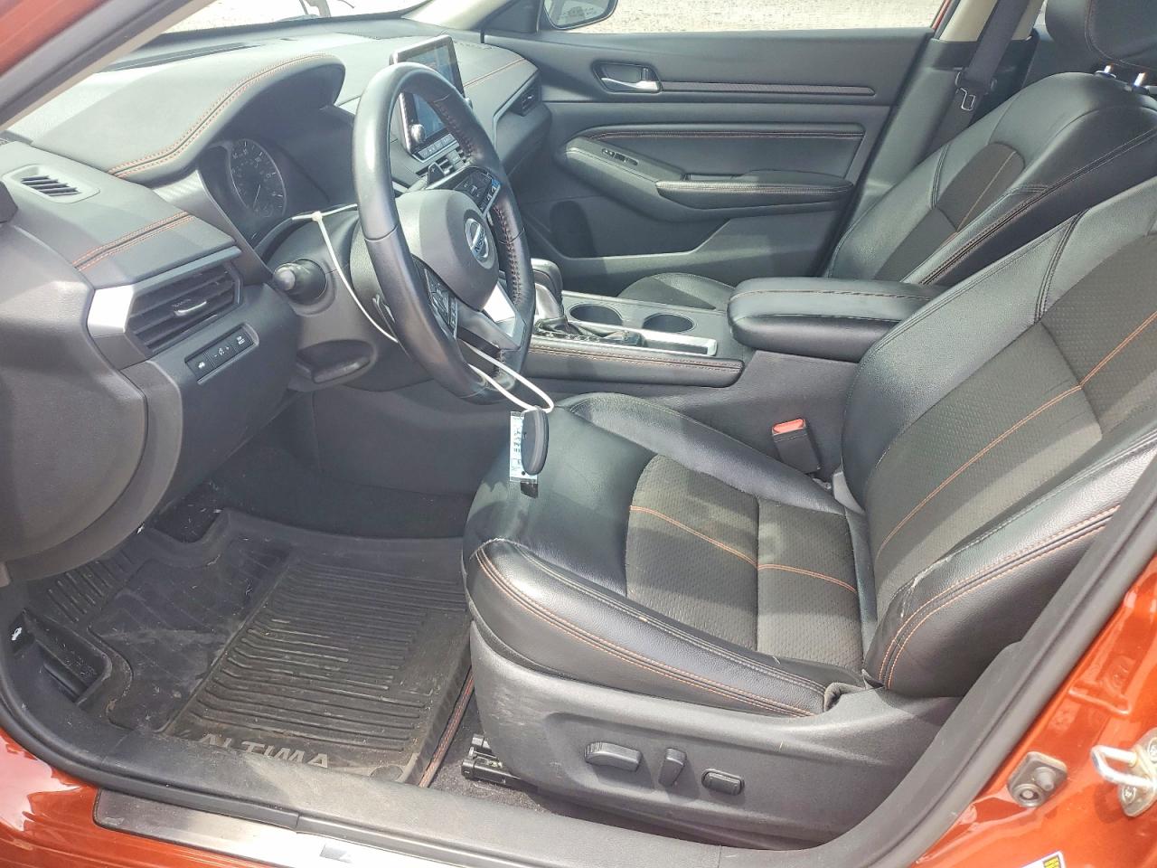 Nissan Altima Sr