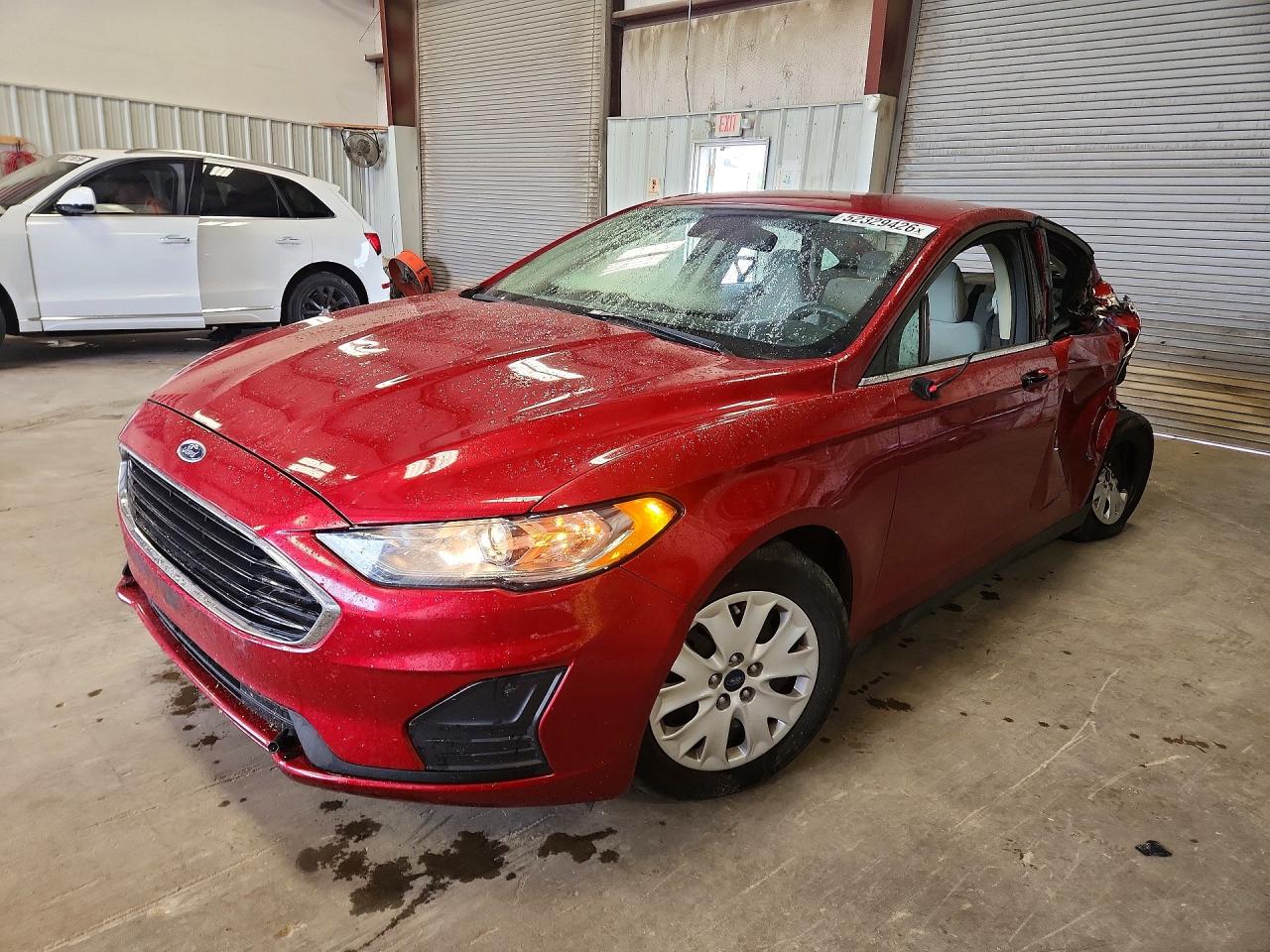 Salvage Ford Fusion Image