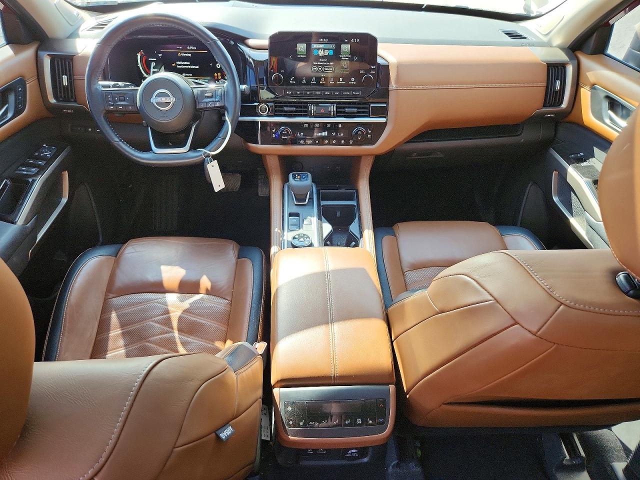 Nissan Pathfinder Platinum