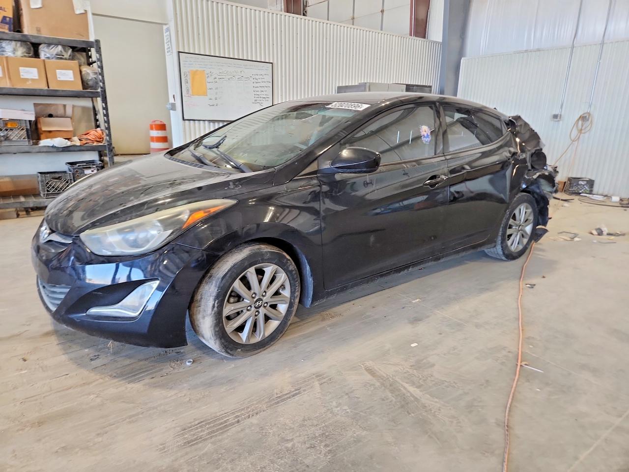 Salvage Hyundai ELANTRA Image