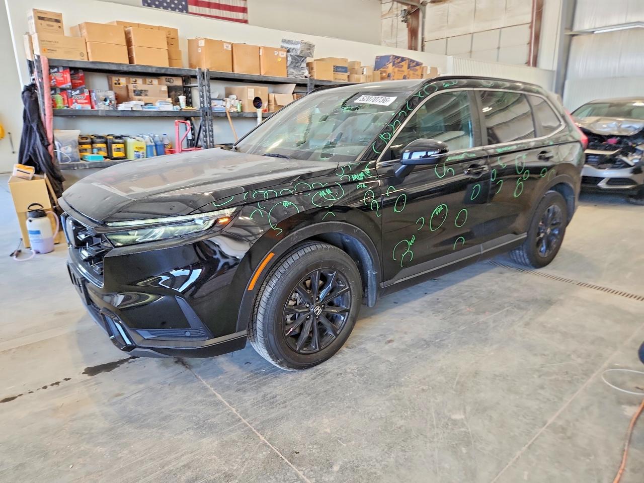 Salvage Honda Crv Image