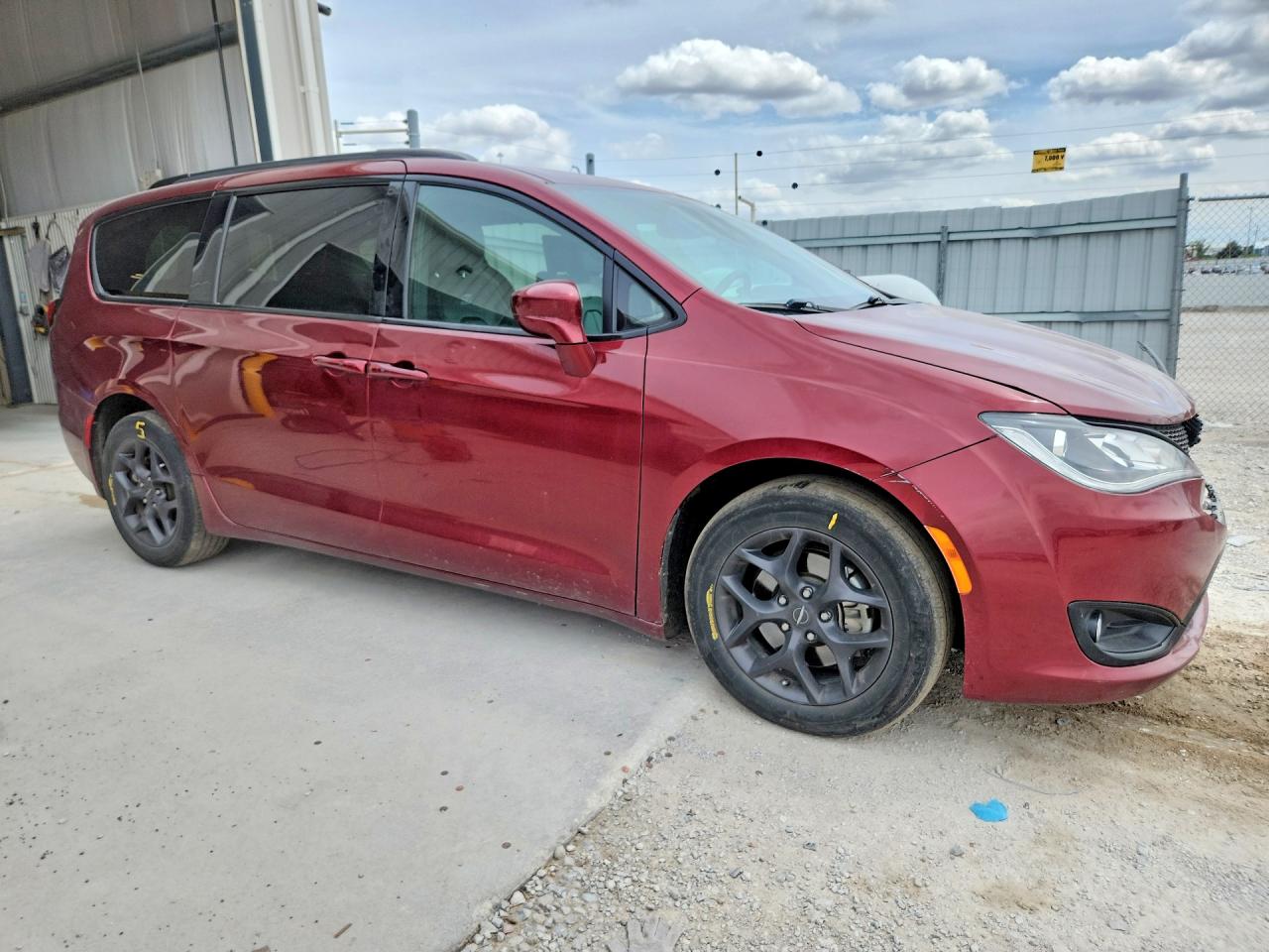 Chrysler Pacifica Touring L Plus
