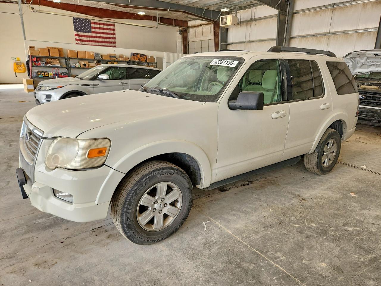 Salvage Ford Explorer Image