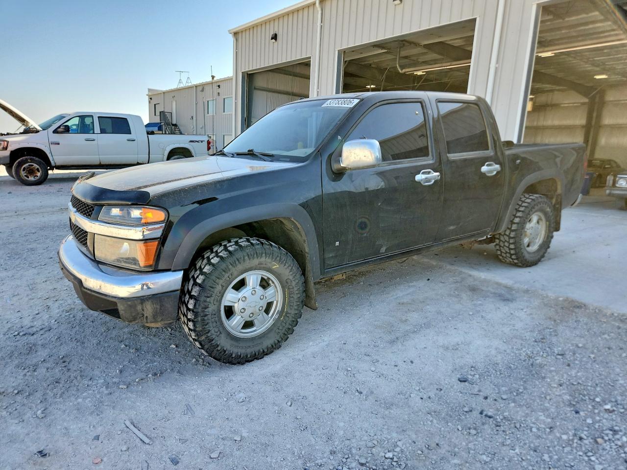 Salvage Chevrolet Colorado Image