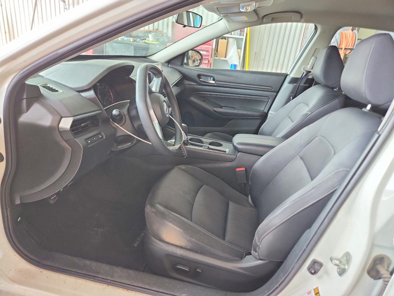 Nissan Altima S