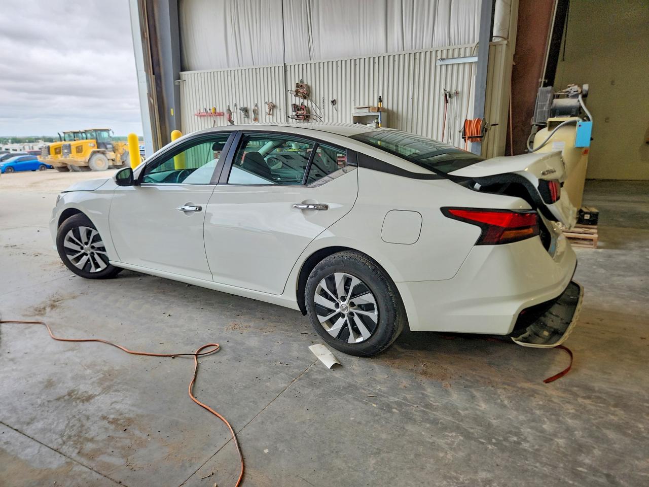 Nissan Altima S