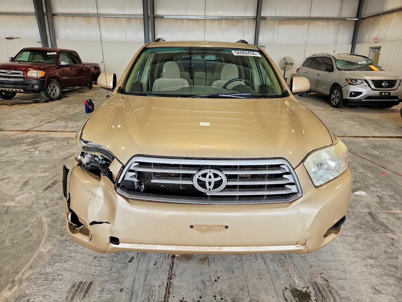 Toyota Highlander Base