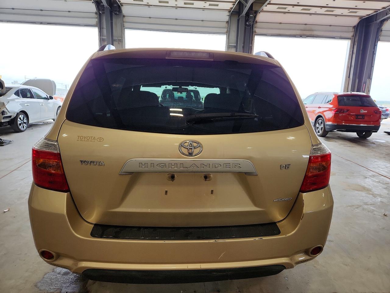 Toyota Highlander Base