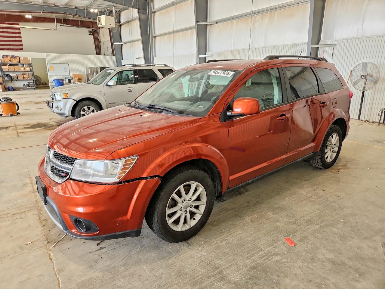Salvage Dodge Journey Image