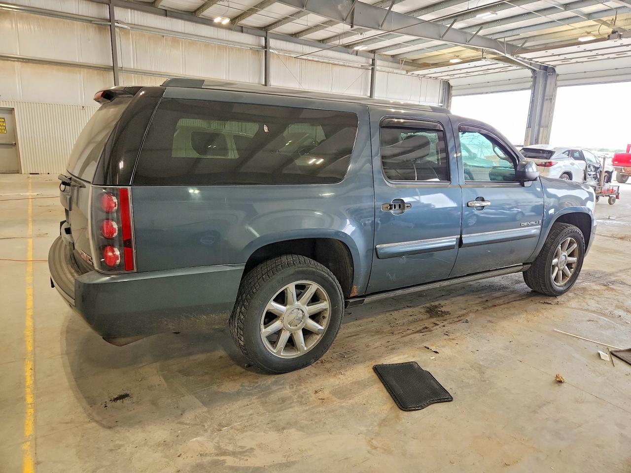 GMC Yukon Denali