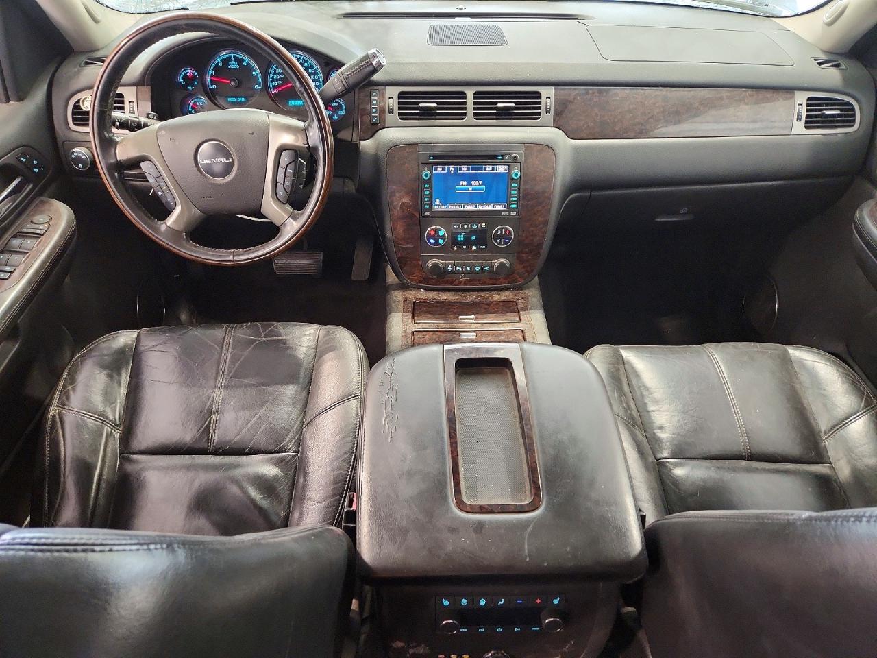 GMC Yukon Denali