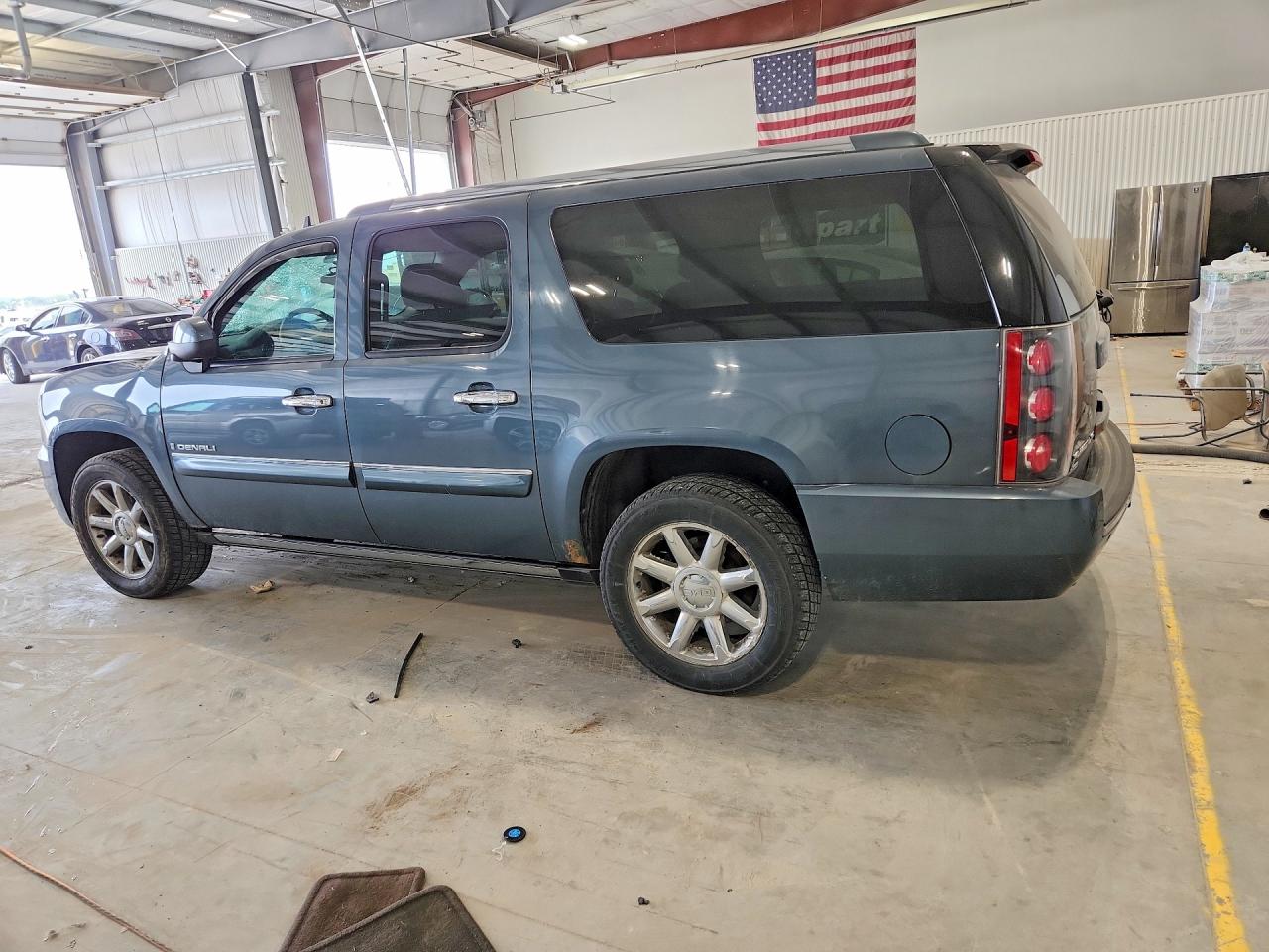 GMC Yukon Denali