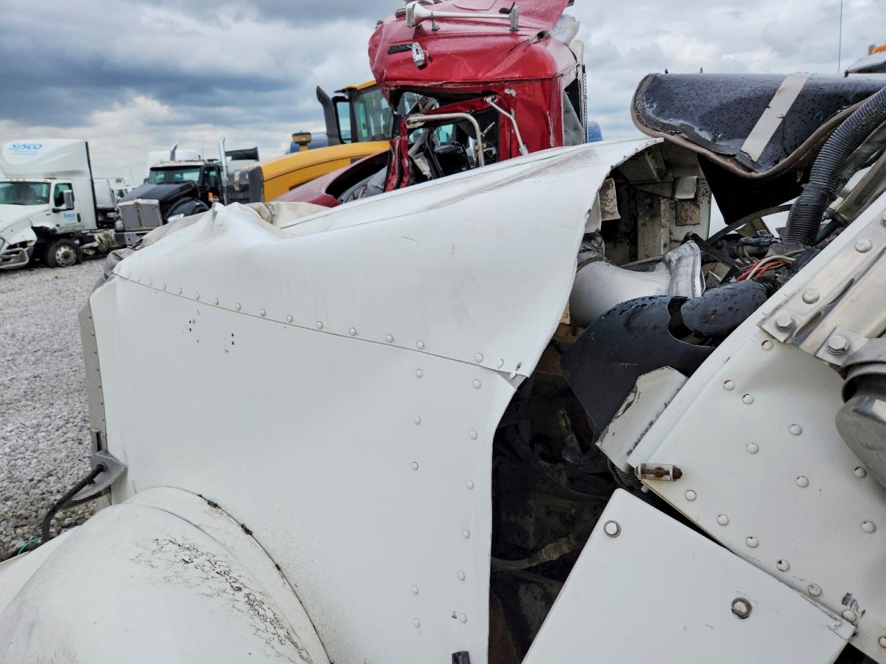 Peterbilt 379
