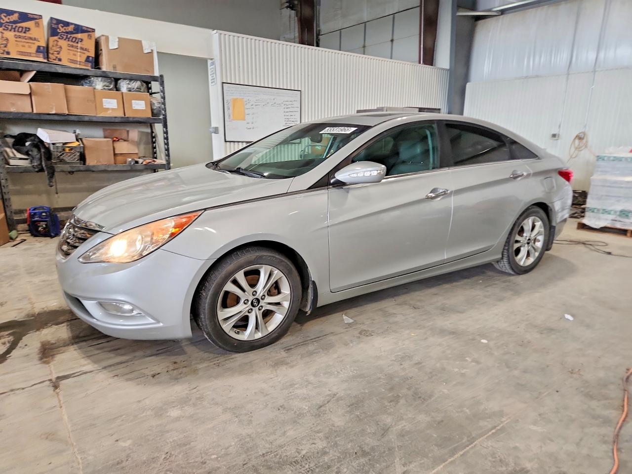 Salvage Hyundai SONATA Image