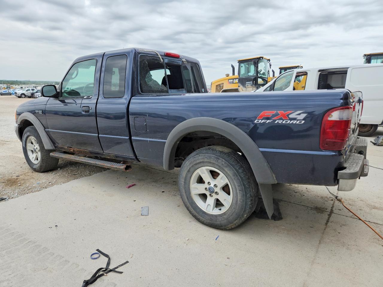 Ford Ranger Super Cab