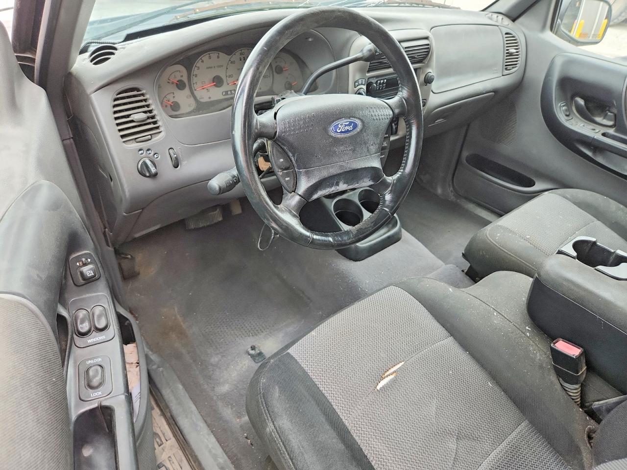 Ford Ranger Super Cab