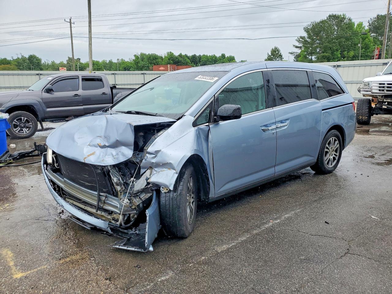 Salvage Honda Odyssey Image