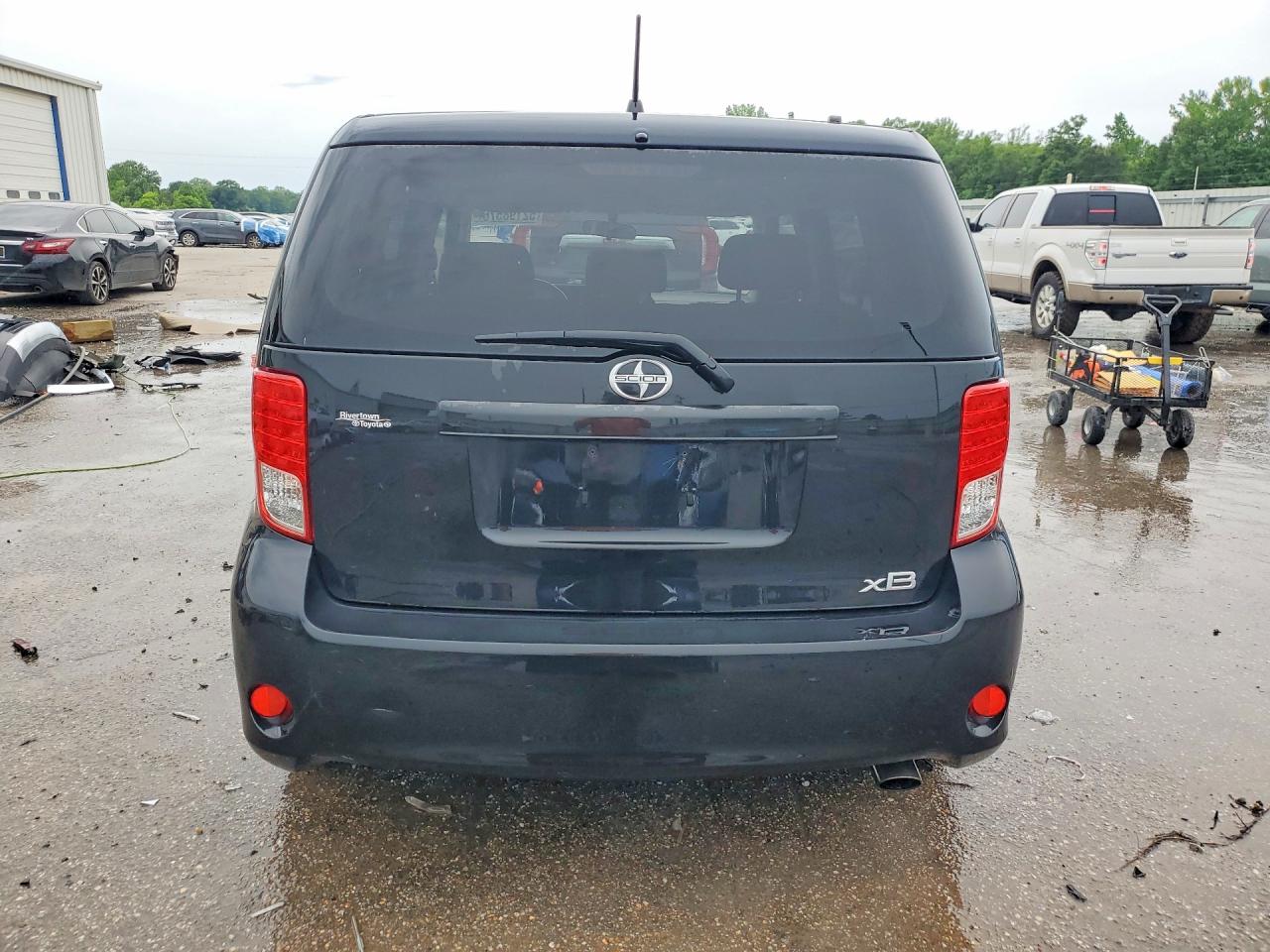 Scion xB Base