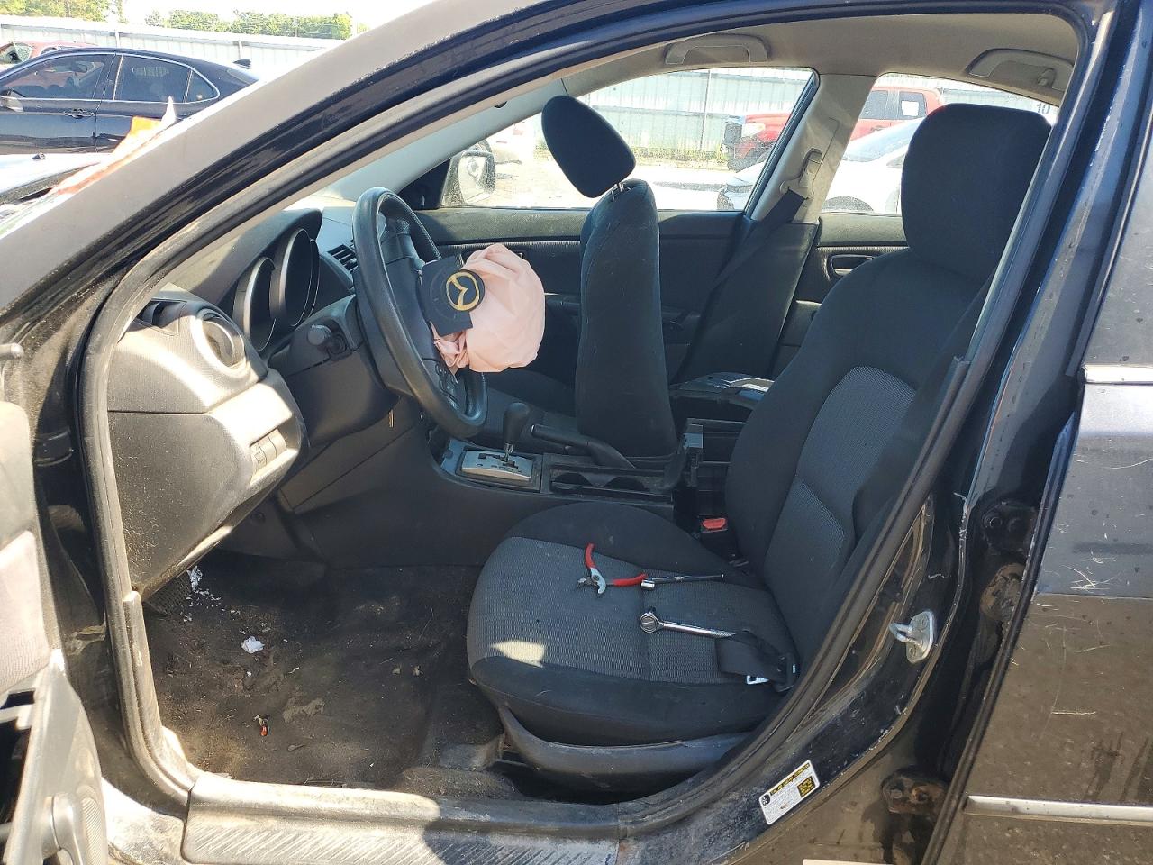 Mazda 3 I