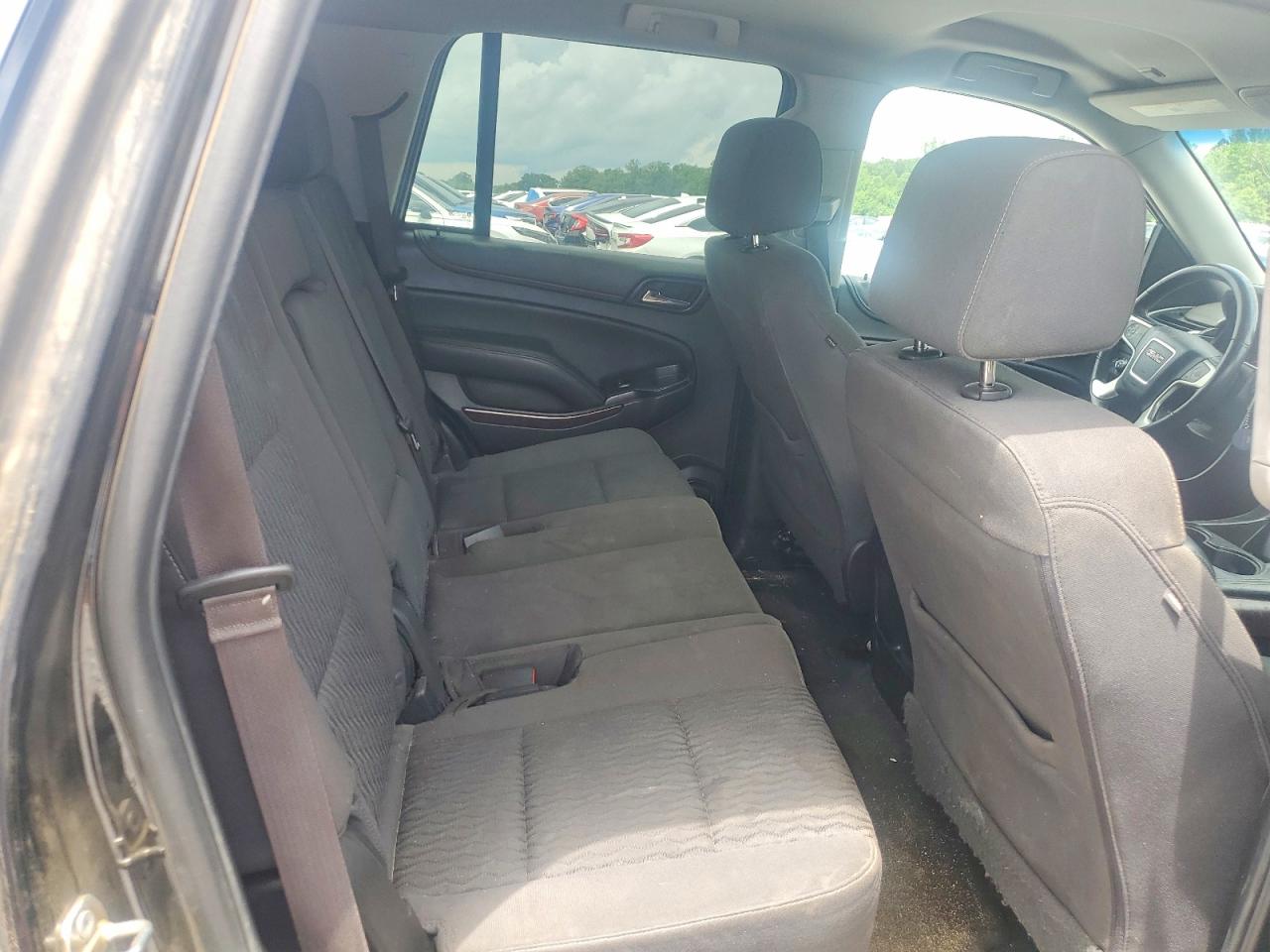 GMC Yukon Sle