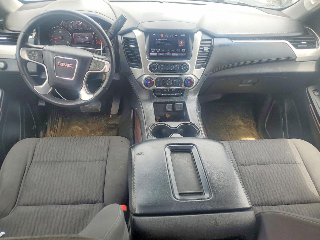 GMC Yukon Sle