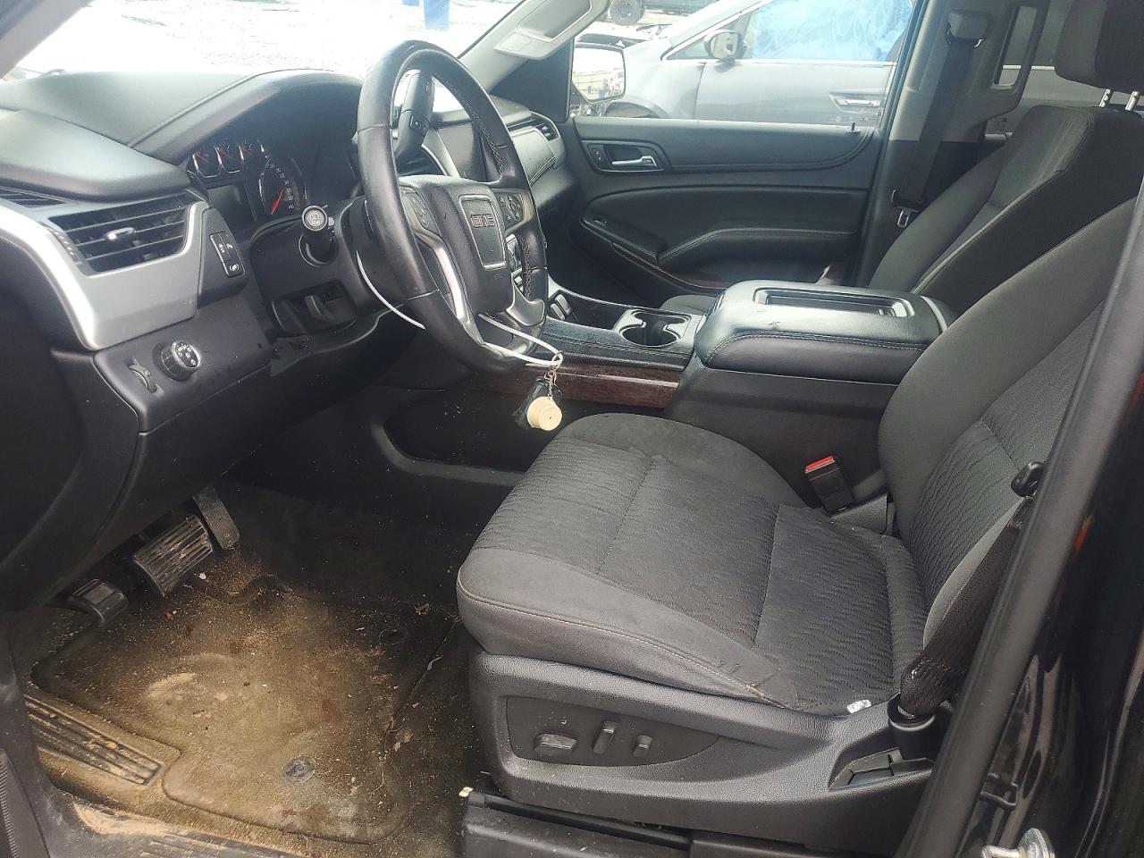 GMC Yukon Sle
