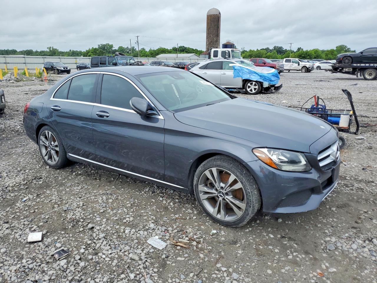 Mercedes-Benz C-Class 300