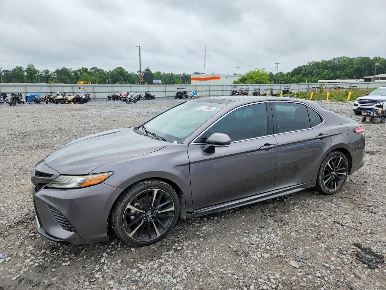 Salvage Toyota Camry Image