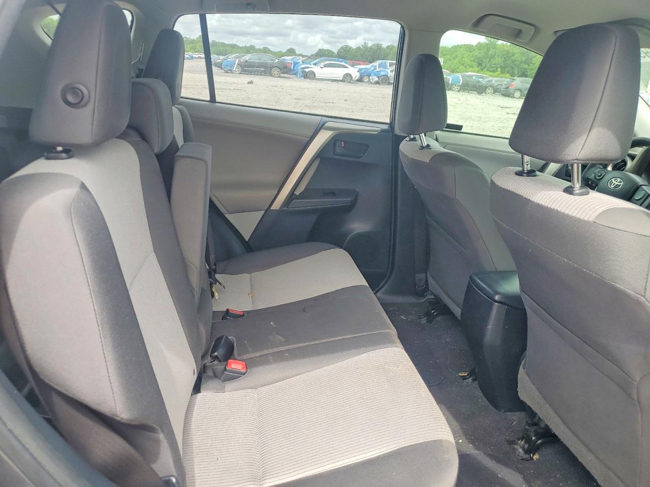 Toyota RAV4 Le