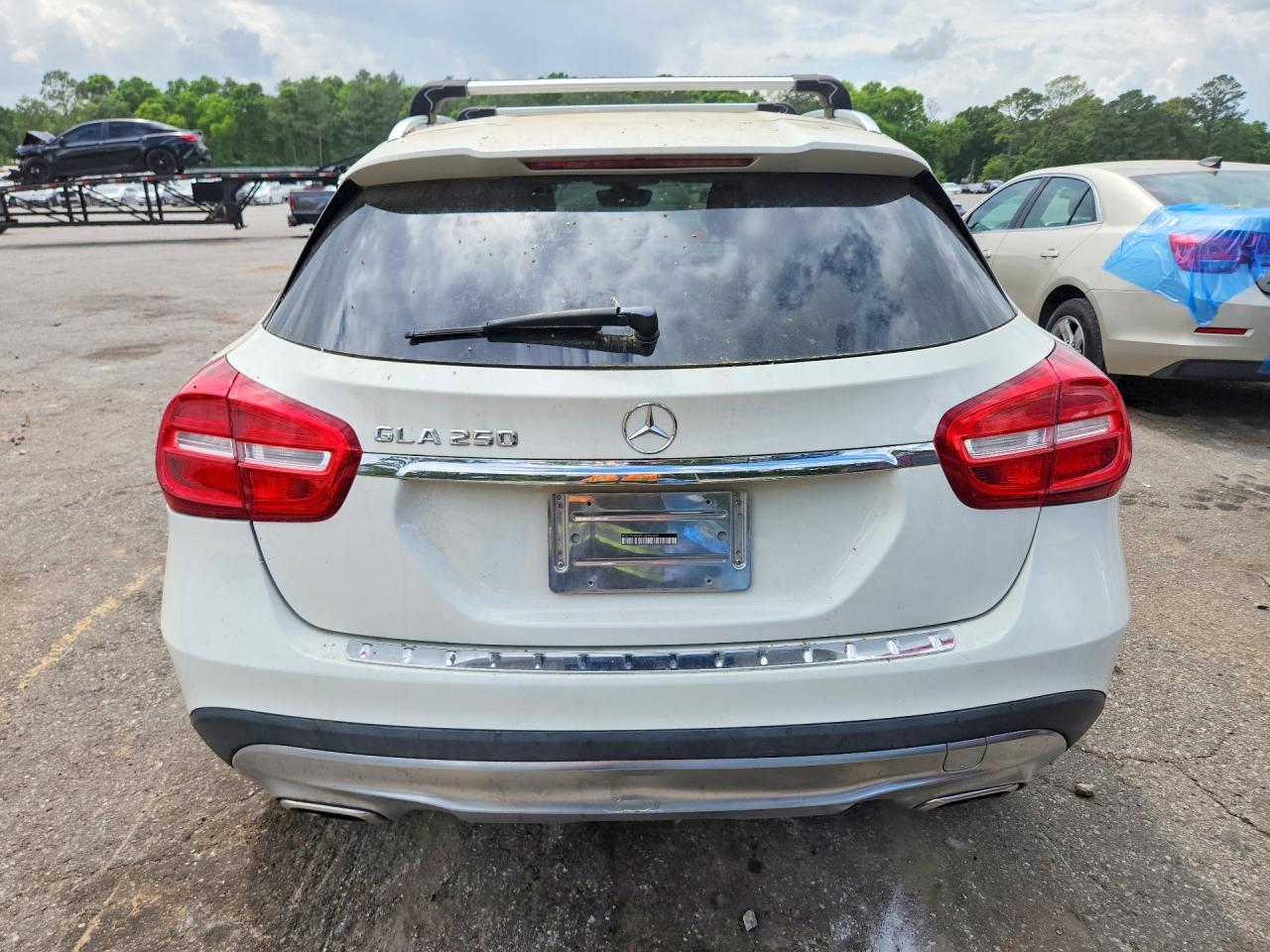 Mercedes-Benz GLA 250