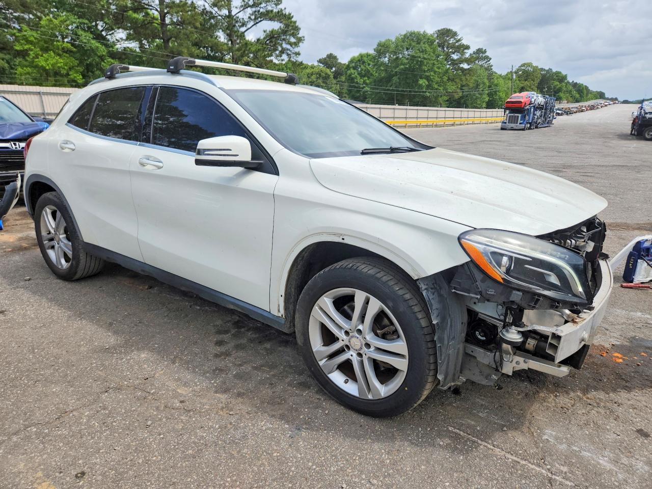 Mercedes-Benz GLA 250