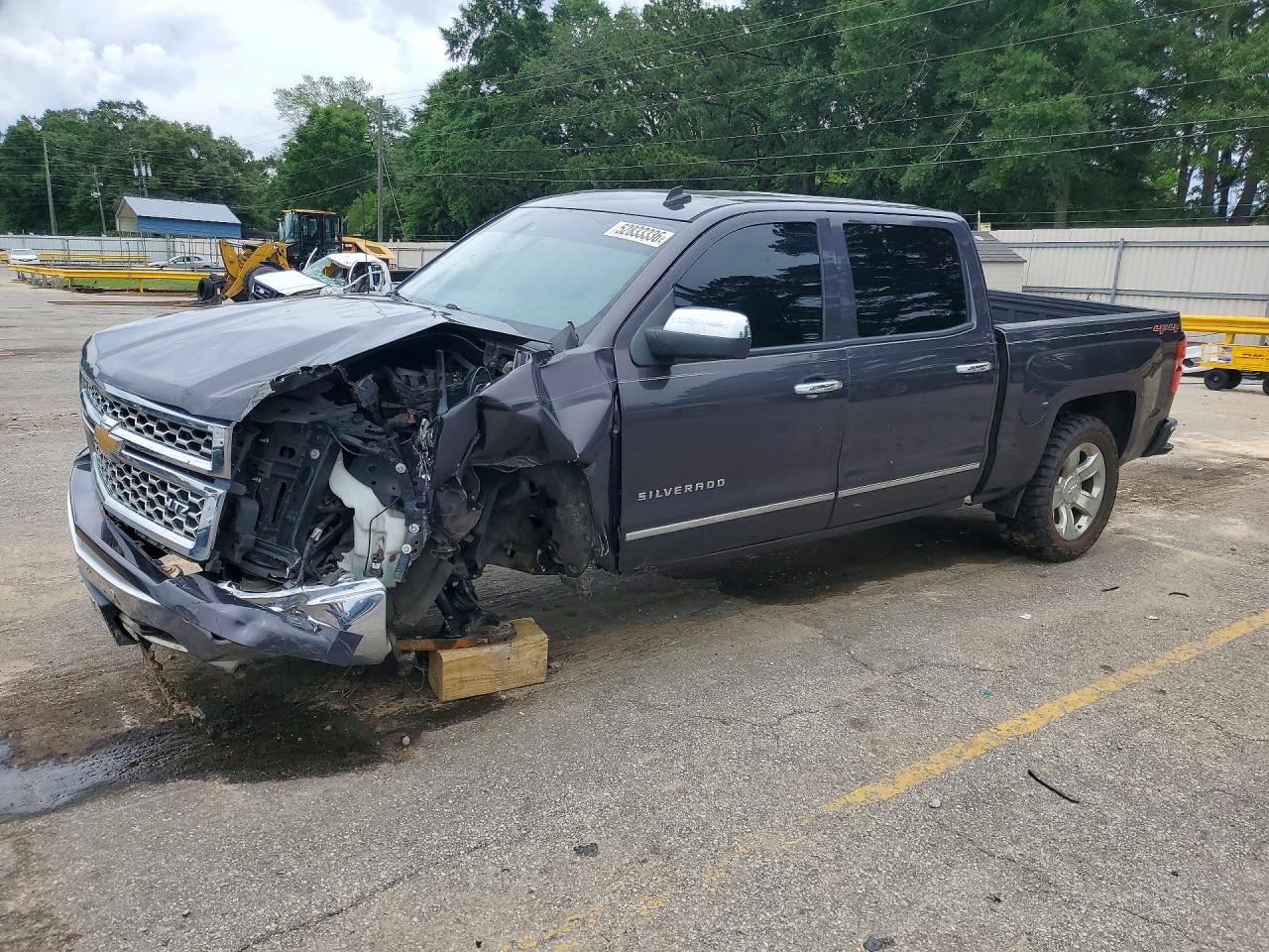 Salvage Chevrolet Silverado Image